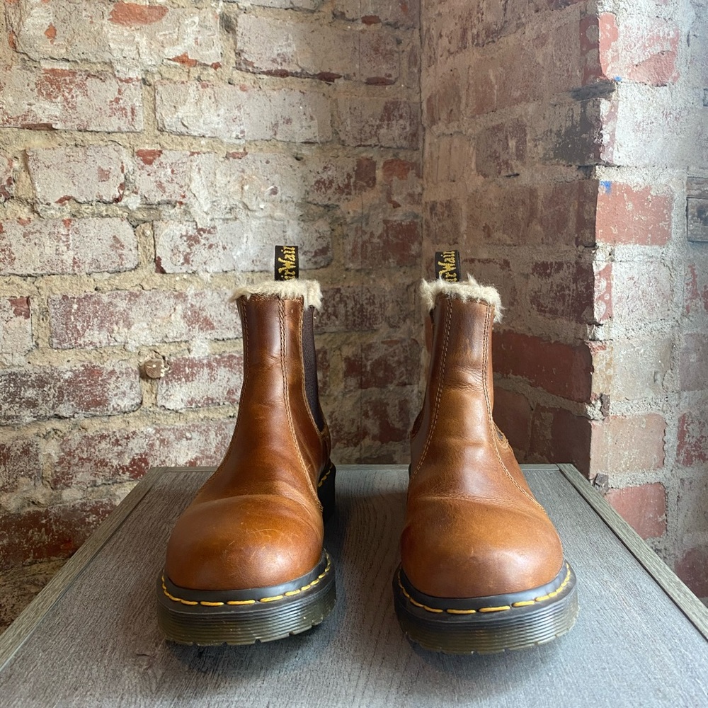 COPY - dr marten boots
